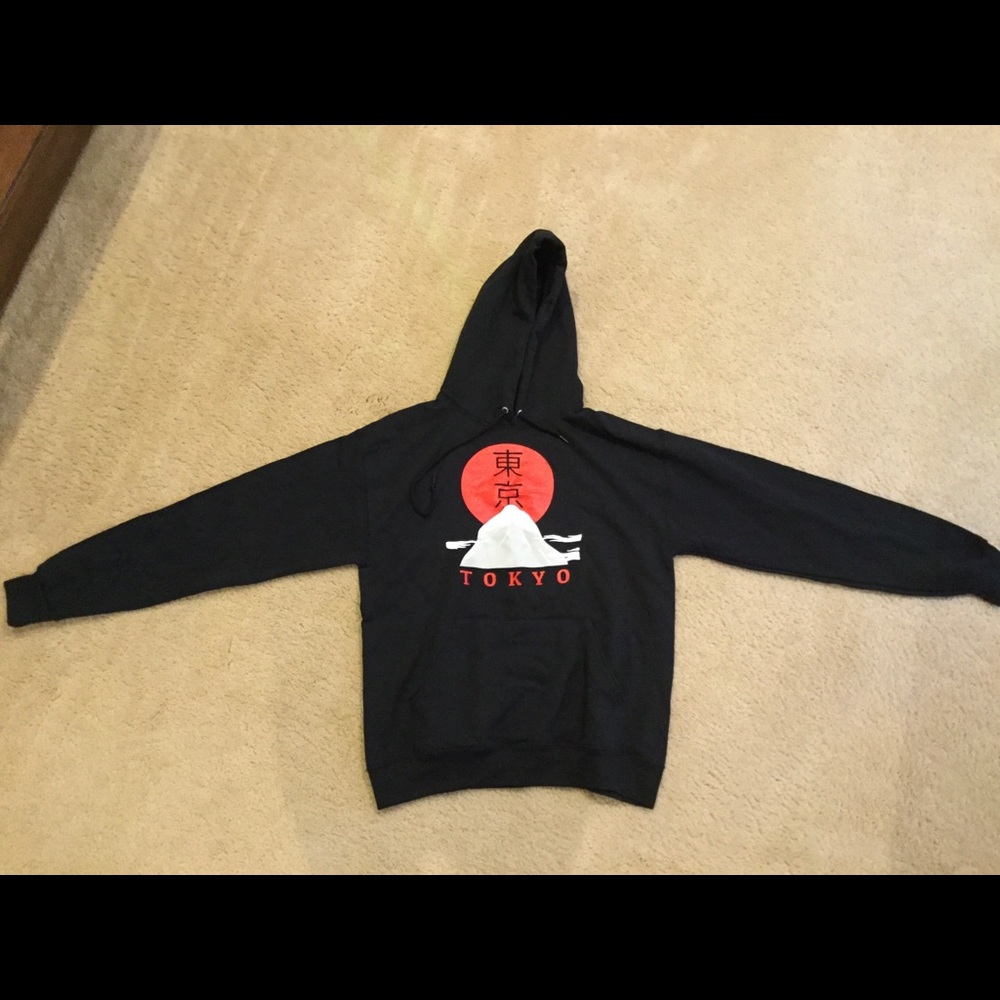 Black hoodie size M